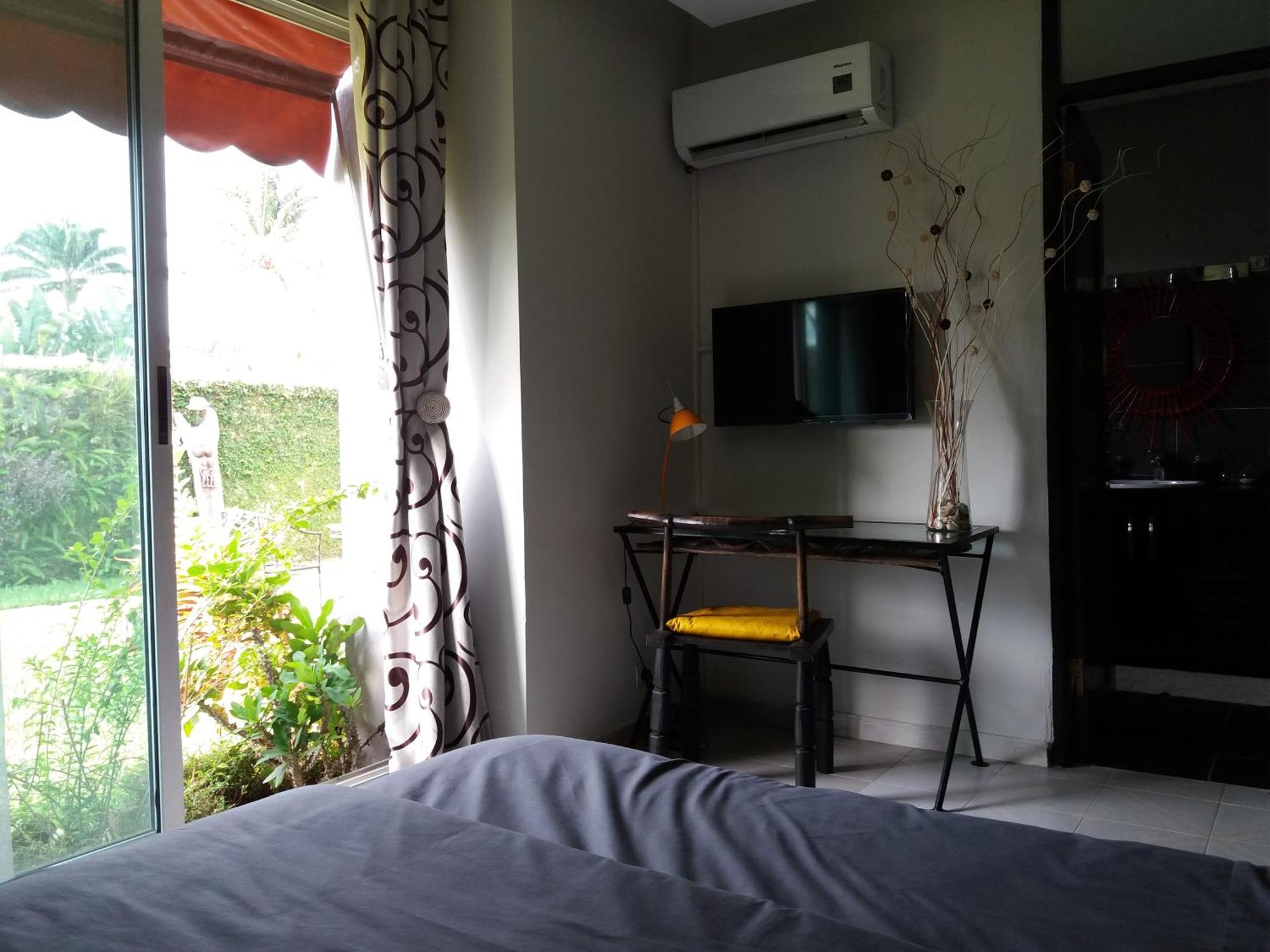 Maison Katia Abidjan Bagian luar foto